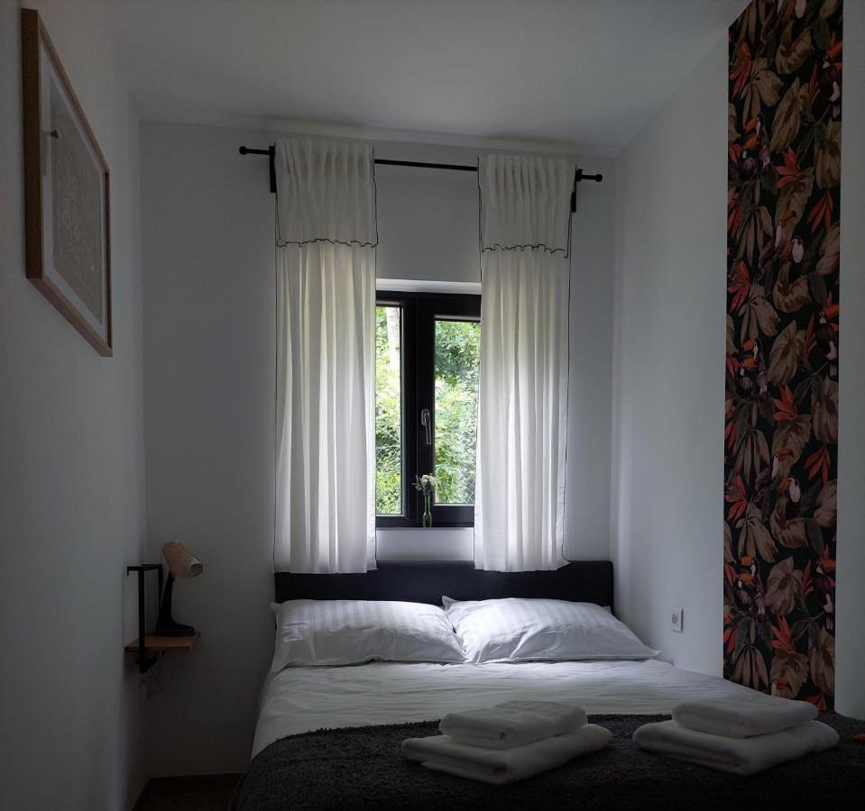 Casa De Pe Un Deal-Provita De Sus-Prahova Esterno foto