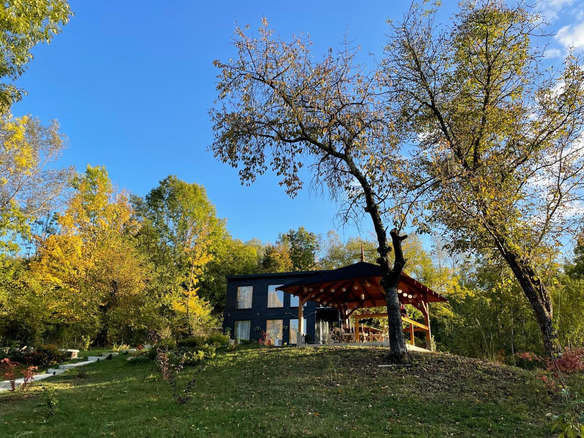 Casa De Pe Un Deal-Provita De Sus-Prahova Esterno foto