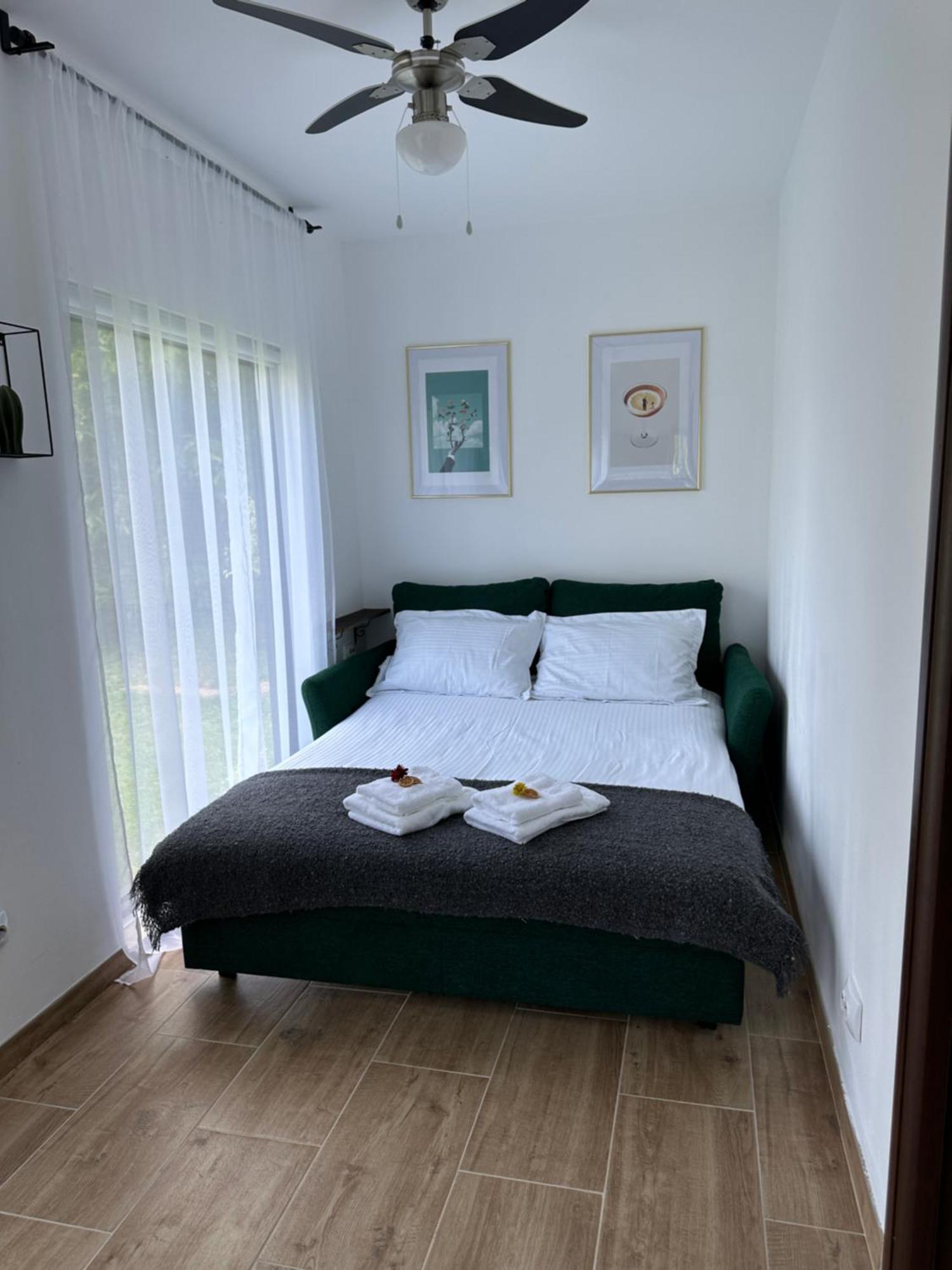 Casa De Pe Un Deal-Provita De Sus-Prahova Esterno foto